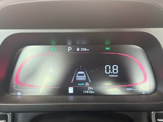 Hyundai Elantra Essential 2025 à Montréal, Québec - 2 - w320h240px