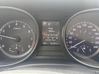 Hyundai Santa Fe Sport Premium 2018 à Montréal, Québec - 2 - w320h240px