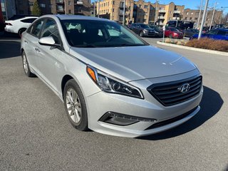 Hyundai Sonata 2.4L GLS 2016 à Montréal, Québec - 2 - w320h240px
