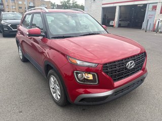 2020 Hyundai Venue Preferred in Montréal, Quebec - 2 - w320h240px