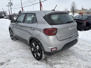 Hyundai Venue Essential IVT 14 000 KM SEULEMENT I CARPLAY I BLUETOOTH I CAMERA  I SIEGES CHAUFFANTS 2023 à , Québec - 5 - w320h240px
