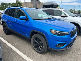 2021 Jeep Cherokee Altitude in Lachenaie, Quebec - 3 - w320h240px