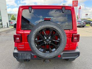 Jeep Wrangler 4xe Unlimited Sahara/UN PROPRIO/21 DOSSIERS ENTRETIEN 2021 à Lachenaie, Québec - 4 - w320h240px