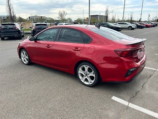 2019 Kia Forte LX in Lachenaie, Quebec - 2 - w320h240px