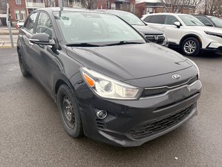 2021 Kia Rio 5-door EX Premium in Montréal, Quebec - 2 - w320h240px