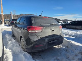 Kia Rio5 LX+/ AUTOMATIQUE / GARANTIE 10 ANS/ 200 000KM / JAMAIS ACCIDENTÉ 2018 à Montréal, Québec - 4 - w320h240px