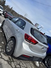 2021 Kia Rio5 LX+ IVT in Montréal, Quebec - 2 - w320h240px