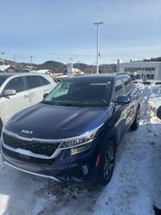 Kia Seltos SX Turbo TI avec intérieur noir **GARANTIE 10 ANS/ 200 000KM**CUIR+TOIT OUVRANT** 2023 à Montréal, Québec - 3 - w320h240px