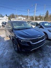 Kia Seltos LX **JAMAIS ACCIDENTÉ+GARANTIE 10 ANS/ 200 000KM** SIÈGES CHAUFFANTS+CAMÉRA DE RECUL** 2023 à Montréal, Québec - 3 - w320h240px