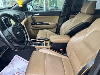 2017 Kia Sportage SX Turbo in Montréal, Quebec - 6 - w320h240px
