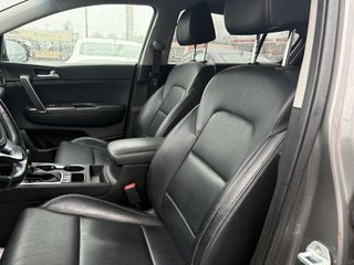 2019 Kia Sportage EX AWD in Montréal, Quebec - 6 - w320h240px