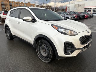 2022 Kia Sportage LX S in Montréal, Quebec - 2 - w320h240px