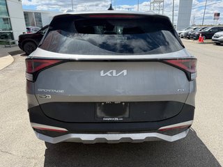 Kia Sportage LX AWD 2023 à Lachenaie, Québec - 3 - w320h240px