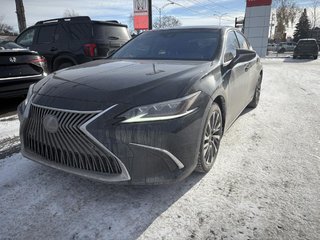 2019 Lexus ES 300h CUIR I TOIT OUVRANT I SIEGES CHAUFFANTS ET VENTILÉS I MAGS I CAMERA I SECURITE ACTIVE in , Quebec - 3 - w320h240px