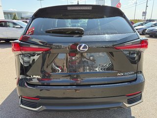 2020 Lexus NX 300h in Lachenaie, Quebec - 3 - w320h240px