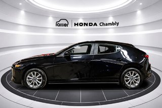 2023 Mazda 3 Sport GX SIEGES CUFFANTS I BLUETOOTH I CAMERA I CARPLAY I ACTIVE SECURITY in Montréal, Quebec - 4 - w320h240px