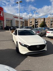 Mazda 3 Sport GT w/Turbo 2023 à Montréal, Québec - 2 - w320h240px