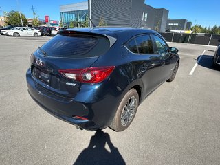 2017 Mazda 3 GS in Montreal, Quebec - 3 - w320h240px