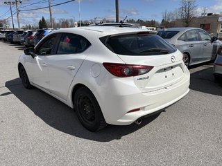 Mazda 3 GS CAMERA I BLUETOOTH I SIEGES ET VOLANT CHAUFFANTS I  MAGS 2017 à Montréal, Québec - 4 - w320h240px
