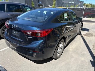 Mazda 3 GS AUTOMATIQUE JAMAIS ACCIDENTÉ 2018 à Montréal, Québec - 3 - w320h240px