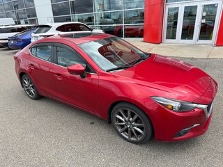 2018 Mazda 3 GT/JAMAIS ACCIDENTÉ/BAS KILOMÉTRAGES in Montréal, Quebec - 6 - w320h240px