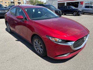 Mazda 3 GX 2023 à Montréal, Québec - 2 - w320h240px