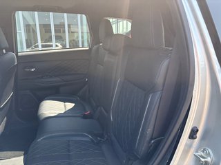 Mitsubishi OUTLANDER PHEV SEL HYBRIDE BRANCHABLE ECONOMIE ET DISTANCE 2020 à , Québec - 5 - w320h240px