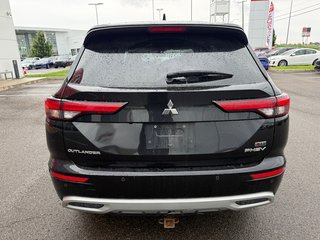 Mitsubishi Outlander PHEV LE/UN PROPRIÉTAIRE/JAMAIS ACCIDENTÉ 2023 à Lachenaie, Québec - 4 - w320h240px