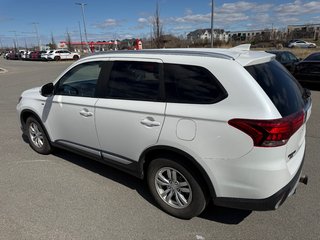 Mitsubishi Outlander SE AWC 2018 à Lachenaie, Québec - 3 - w320h240px
