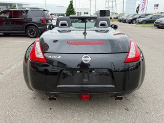 2014 Nissan 370Z CONVERTIBLE/TOURING/MANUELLE in Lachenaie, Quebec - 4 - w320h240px