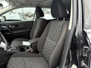 2018 Nissan Qashqai SV AWD 33 000 KM I JAMAIS ACCIDENTÉ I TOIT OUVRANT I MAGS DEMARREUR I in , Quebec - 6 - w320h240px