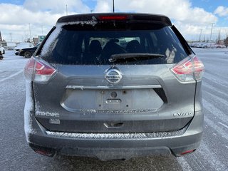 2016 Nissan Rogue SV AWD in Montréal, Quebec - 3 - w320h240px