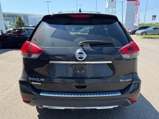 2017 Nissan Rogue SL/AWD/16 DOSSIERS ENTRETIENT/JAMAIS ACCIDENTÉ in Montréal, Quebec - 3 - w320h240px