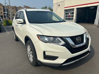 2019 Nissan Rogue S in Montréal, Quebec - 2 - w320h240px