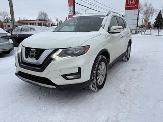 2020 Nissan Rogue SV AWD I  MAGS I TOIT PANORAMIQUE I SIEGES CHAUFFANTS I DEMARREUR I CAMERA I SECURITE ACTIVE in , Quebec - 3 - w320h240px