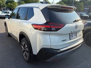 2022 Nissan Rogue SV in Montréal, Quebec - 4 - w320h240px