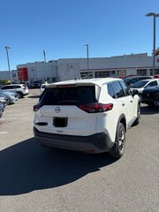 2022 Nissan Rogue S in Montréal, Quebec - 2 - w320h240px