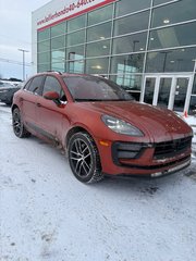 2023 Porsche Macan in , Quebec - 3 - w320h240px
