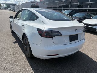 Tesla Model 3  2021 à Lachenaie, Québec - 2 - w320h240px