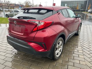 C-HR XLE 1 PROPRIO JAMAIS ACCIDENTÉ 2018 à Montréal, Québec - 3 - w320h240px