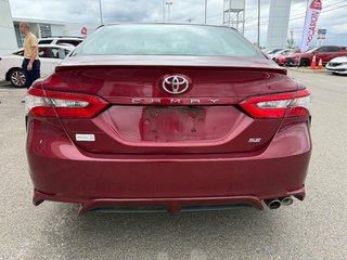 2018 Toyota Camry SE in Lachenaie, Quebec - 3 - w320h240px