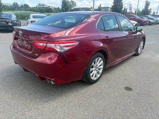 Toyota Camry SE 2018 à Lachenaie, Québec - 3 - w320h240px