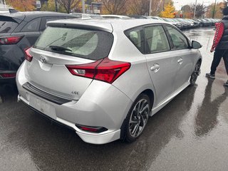 Toyota Corolla iM  2017 à , Québec - 3 - w320h240px