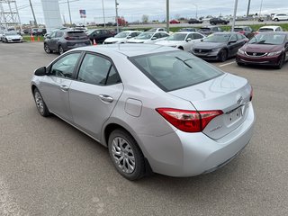 Toyota Corolla LE 2017 à Lachenaie, Québec - 2 - w320h240px