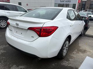 2018 Toyota Corolla SE in Montréal, Quebec - 3 - w320h240px