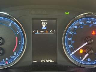 Toyota Corolla SE 2018 à Montréal, Québec - 2 - w320h240px