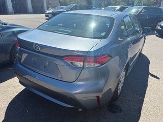 2021 Toyota Corolla LE in Montréal, Quebec - 3 - w320h240px