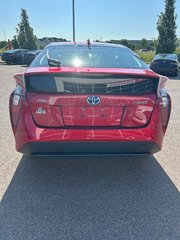 2017 Toyota Prius in Lachenaie, Quebec - 6 - w320h240px