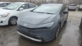 2024 Toyota Prius XLE in Montréal, Quebec - 5 - w320h240px