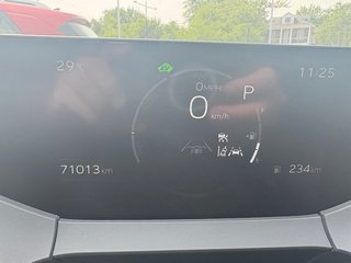 2024 Toyota Prius XLE in Montréal, Quebec - 5 - w320h240px